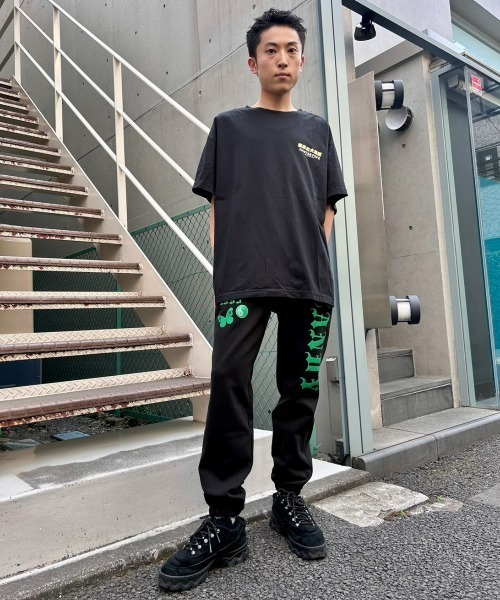 Candy Stripper（キャンディストリッパー）の「FIGHT PEPE BIG Tシャツ（Tシャツ/カットソー・レディース・ブルー/パープル/ブラック/オフホワイト・2）」の16枚目の写真