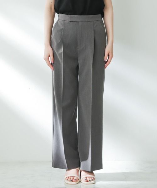 SENSE OF PLACE by URBAN RESEARCH（センスオブプレイスバイアーバンリサーチ）の「センタープレスストレートパンツ（スラックス・レディース・ブラック/ライトベージュ/チャコールグレー・X-SMALL/SMALL/MEDIUM/TALL）」の6枚目の写真