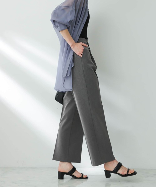 SENSE OF PLACE by URBAN RESEARCH（センスオブプレイスバイアーバンリサーチ）の「センタープレスストレートパンツ（スラックス・レディース・ブラック/ライトベージュ/チャコールグレー・X-SMALL/SMALL/MEDIUM/TALL）」の14枚目の写真