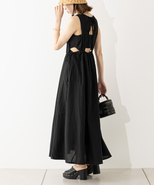 Chico(チコ)の「チャンキーヒールサボサンダル(サンダル・レディース・ブラック/アイボリー・SMALL/MEDIUM/LARGE)」の13枚目の写真