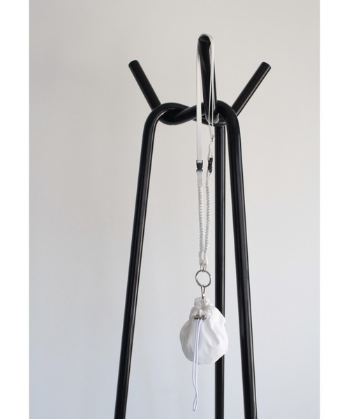 La win d（ラウィンダ）の「巾着バッグ付属スマホショルダー（ショルダーバッグ・レディース・レッド/ライトブラウン/カーキ/ネイビー/ブラック/ホワイト・FREE）」の7枚目の写真