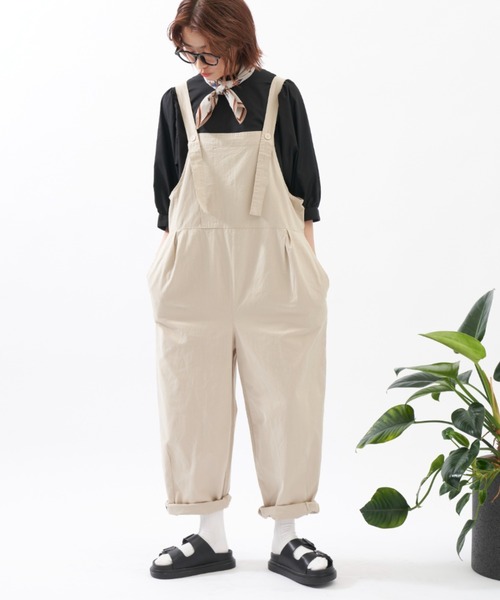 EDIT Gris（エディットグリ）の「タックワイドサロペット（サロペット/オーバーオール・レディース・ベージュ/ブラック・FREE）」の9枚目の写真