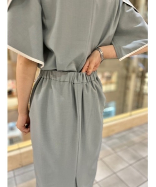 Perfect Suit FActory（パーフェクトスーツファクトリー）の「【セットアップ可能】バイカラーパイピング　スカート　ベージュ/グリーン（スカート・レディース・ライトグリーン/ベージュ・M/L/S）」の10枚目の写真