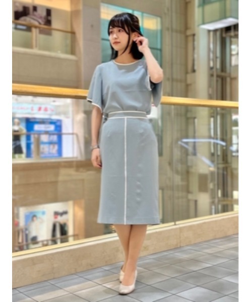 Perfect Suit FActory（パーフェクトスーツファクトリー）の「【セットアップ可能】バイカラーパイピング　スカート　ベージュ/グリーン（スカート・レディース・ライトグリーン/ベージュ・M/L/S）」の13枚目の写真