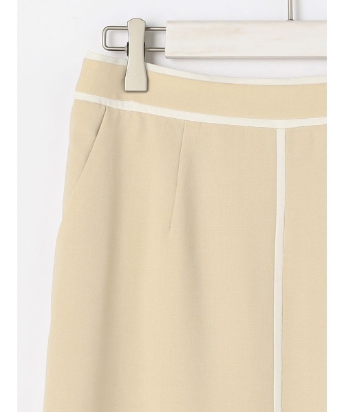 Perfect Suit FActory（パーフェクトスーツファクトリー）の「【セットアップ可能】バイカラーパイピング　スカート　ベージュ/グリーン（スカート・レディース・ライトグリーン/ベージュ・M/L/S）」の17枚目の写真