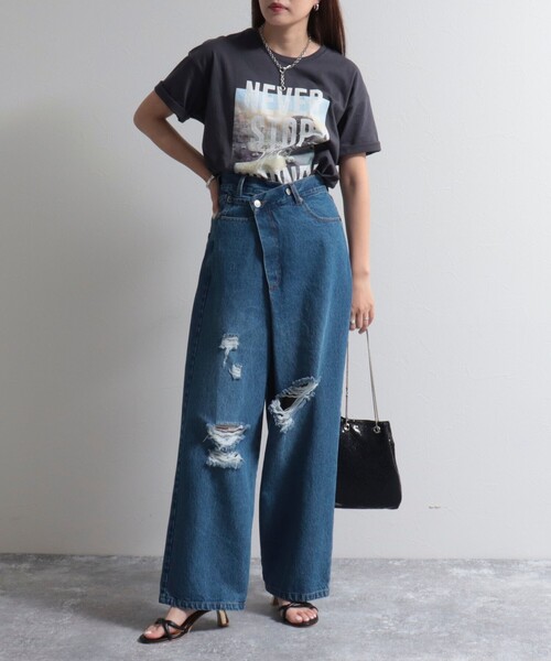 fredy emue（フレディエミュ）の「JOURNEY PHOTO Tシャツ（Tシャツ/カットソー・レディース・チャコールグレー/ベージュ/ライトグレー・38）」の21枚目の写真