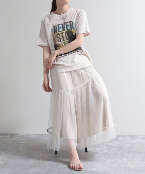 fredy emue（フレディエミュ）の「JOURNEY PHOTO Tシャツ（Tシャツ/カットソー・レディース・チャコールグレー/ベージュ/ライトグレー・38）」の7枚目の写真