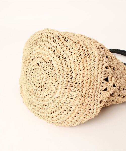 cache cache（カシュ カシュ）の「カシュカシュ cache cache / ラフィア切り替え編みトートバッグ（かごバッグ・レディース・ベージュ系その他/ブラック・FREE）」の4枚目の写真