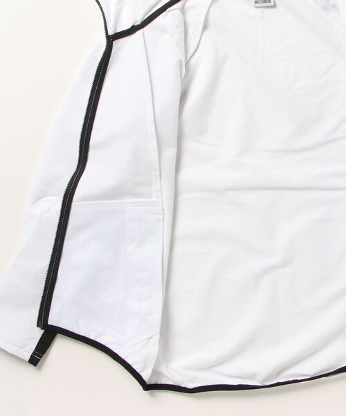 TIGORA（ティゴラ）の「ティゴラ TIGORA 撥水ウーブンフードジャケット（その他アウター・レディース・ホワイト/スモークピンク・L/M/XL/S）」の4枚目の写真
