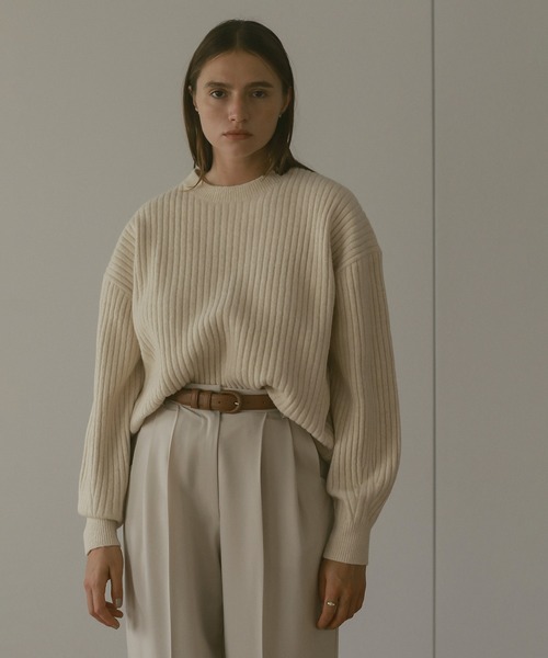 MANOF(マノフ)の「DROP DESIGN KNIT TOPS(ニット/セーター・レディース・ホワイト/グリーン/ブラック・S/M)」の5枚目の写真