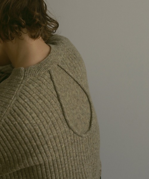 MANOF(マノフ)の「DROP DESIGN KNIT TOPS(ニット/セーター・レディース・ホワイト/グリーン/ブラック・S/M)」の12枚目の写真