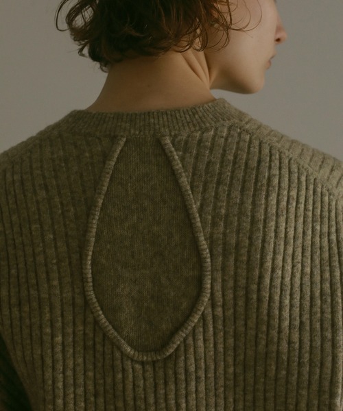 MANOF(マノフ)の「DROP DESIGN KNIT TOPS(ニット/セーター・レディース・ホワイト/グリーン/ブラック・S/M)」の17枚目の写真
