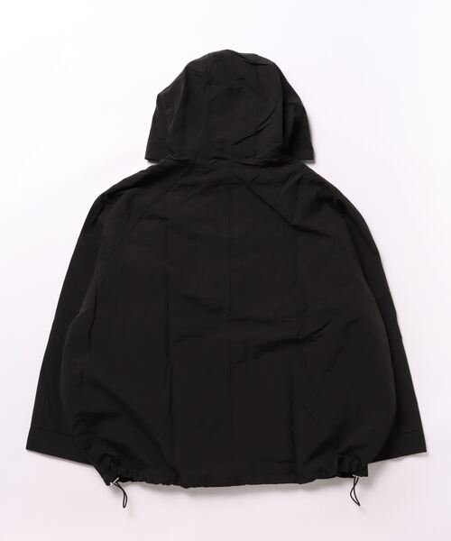 AMELY(エミリー)の「撥水マウンテンパーカー(パーカー・レディース・ブラック/ホワイト/カーキ/ベージュ・フリー)」の16枚目の写真