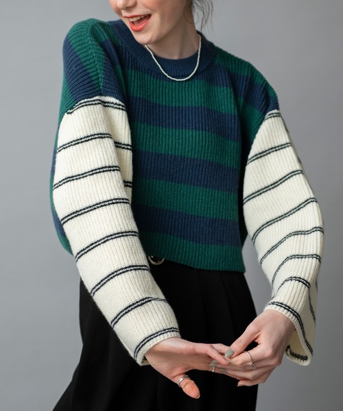 COMMRE（コムル）の「配色切り替えボーダーショートニットプルオーバー（ニット/セーター・レディース・グリーン/ブルー/レッド・FREE）」の13枚目の写真