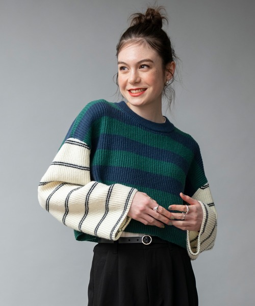 COMMRE（コムル）の「配色切り替えボーダーショートニットプルオーバー（ニット/セーター・レディース・グリーン/ブルー/レッド・FREE）」の8枚目の写真