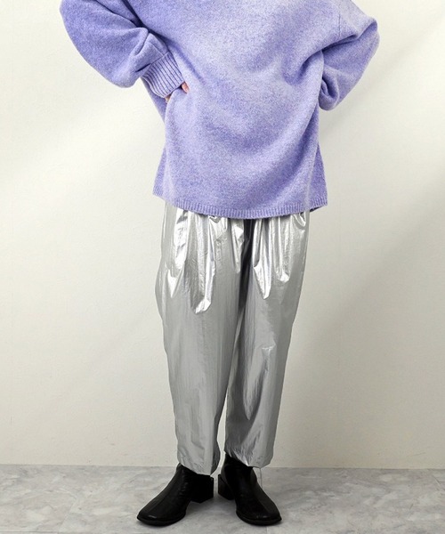 STYLEBLOCK（スタイルブロック）の「メタリックタフタリラックスパンツ（その他パンツ・レディース・ゴールド/ブラック/シルバー・M）」の2枚目の写真