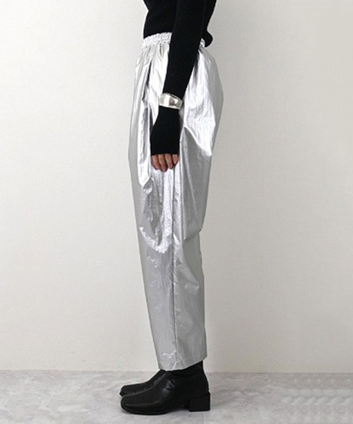 STYLEBLOCK（スタイルブロック）の「メタリックタフタリラックスパンツ（その他パンツ・レディース・ゴールド/ブラック/シルバー・M）」の7枚目の写真