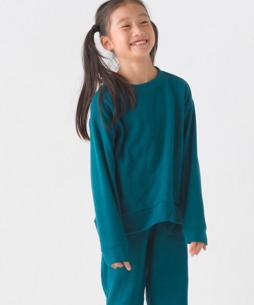 OMNES（オムネス）の「キッズふわ軽静電気防止マイクロフリーストレーナー長袖（スウェット・キッズ・グリーン/パープル/チャコールグレー・140/130/100/110/120）」の13枚目の写真