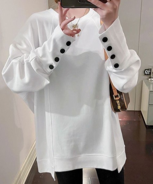 deux amour（ドゥーザムール）の「袖ボタンクルーネックロンT（Tシャツ/カットソー・レディース・ブラック/ベージュ/ホワイト/ブラウン・FREE）」の5枚目の写真