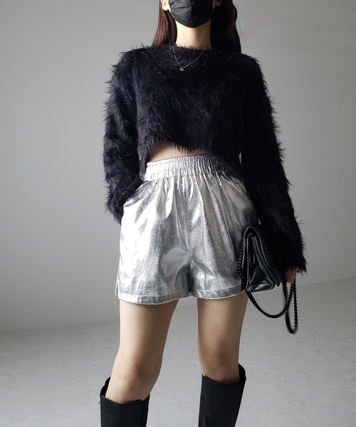 me+em select(ミームセレクト)の「※※【 2color / 3size 】メタリックシャーリングギャザーショートパンツ(その他パンツ・レディース・ブラック/シルバー・MEDIUM/SMALL/LARGE)」の10枚目の写真