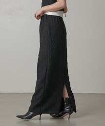 ふくれチュールナロースカート