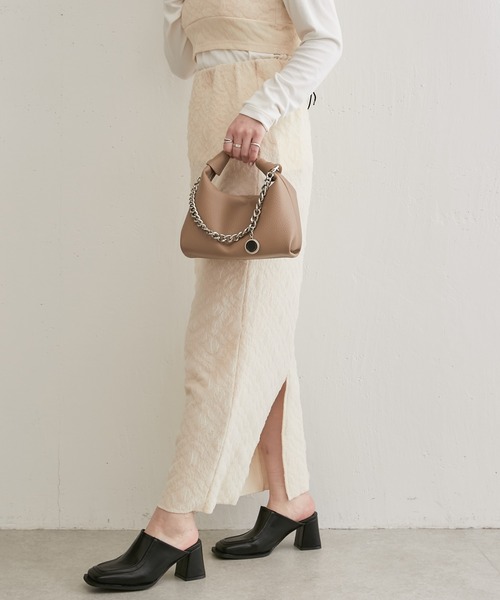 Lui's(ルイス)の「ふくれチュールナロースカート(スカート・レディース・オフホワイト/ブラック・FREE)」の4枚目の写真