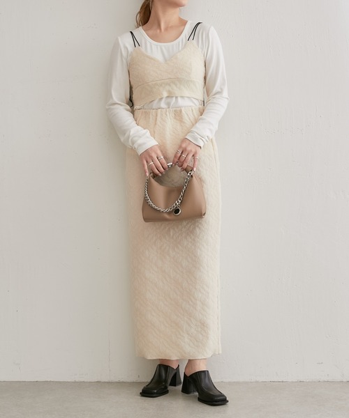 Lui's(ルイス)の「ふくれチュールナロースカート(スカート・レディース・オフホワイト/ブラック・FREE)」の5枚目の写真