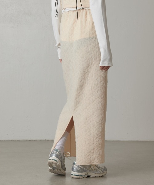 Lui's(ルイス)の「ふくれチュールナロースカート(スカート・レディース・オフホワイト/ブラック・FREE)」の20枚目の写真