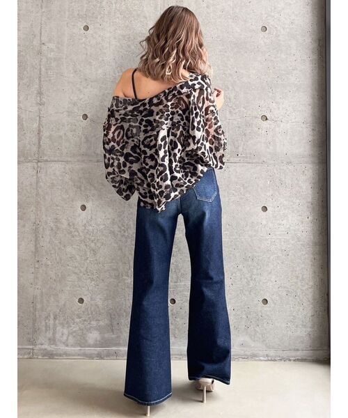 GYDA(ジェイダ)の「BACKリボンデニムロンパース(サロペット/オーバーオール・レディース・インディゴブルー/ブラック/ライトブルー・X-SMALL/MEDIUM/SMALL)」の13枚目の写真