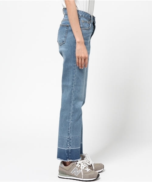 CIAOPANIC（チャオパニック）の「【Ciaopanic】　裾グラデーション加工ストレート（デニムパンツ・レディース・インディゴブルー・MEDIUM/SMALL）」の3枚目の写真