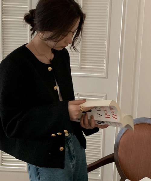 MAISON DE THERESE(メゾン ド テレーズ)の「ゴールドボタン ノーカラーツイードジャケット(ノーカラージャケット・レディース・ブラック/キナリ・S/M/L/XL)」の6枚目の写真