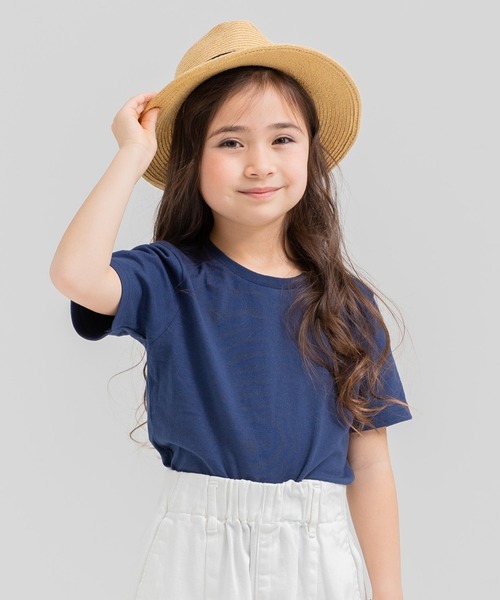 chil2（チルツー）の「コットン100％ 無地半袖Tシャツ（Tシャツ/カットソー・キッズ・ベージュ/イエロー/オレンジ/ラベンダー/ミント/ネイビー/ホワイト/オレンジ系/ピンク/レッド/ライトグリーン/グリーン/クリーム/グレー/チャコールグレー/ブルー/ブラック/スモークピンク/カーキ/サックスブルー・80ｃｍ/90cm/100cm/110cm/120cm/130cm/140cm/150cm/160cm）」の11枚目の写真