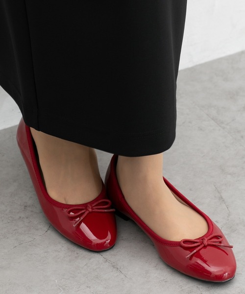 Honeys(ハニーズ)の「【はっ水】はっ水バレエシューズ(バレエシューズ・レディース・ゴールド/ブラック系その他/ブラック/ボルドー/シルバー/ダークブラウン・22.5/23.0/23.5/24.0/24.5/25.0)」の4枚目の写真