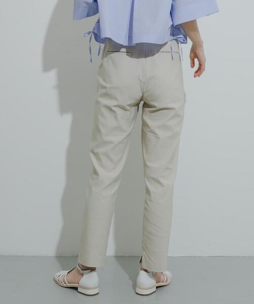 SENSE OF PLACE by URBAN RESEARCH(センスオブプレイスバイアーバンリサーチ)の「ストレッチスリムテーパードパンツ(その他パンツ・レディース・モカ/ライトベージュ/ブラック・SMALL/X-SMALL/MEDIUM/LARGE/TALL)」の8枚目の写真