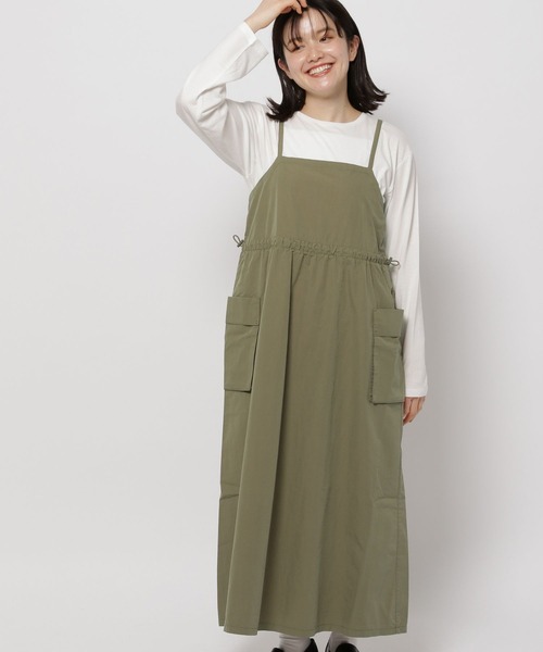 niko and...(ニコアンド)の「カーゴキャミワンピース(ワンピース・レディース・カーキ/ナチュラル/ブラック・LARGE/MEDIUM)」の9枚目の写真
