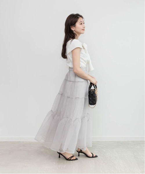 RANDA(ランダ)の「オフショルデザインリボンブラウス(シャツ/ブラウス・レディース・ホワイト/イエロー/ネイビー・0/1)」の8枚目の写真