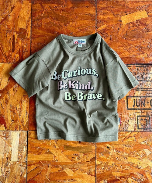 LSP WOW（エルエスピーワオ）の「【LSP WOW!】カラバリ半袖Tee/20色（80～150cm）（Tシャツ/カットソー・キッズ・エメラルド/モスグリーン/パープル/チャコール/ネイビー/オレンジ/イエロー/ブラウン/レッド/ホワイト/ブルー系その他/ベージュ/マスタード/ブルー/オフホワイト/グレー/ライトブルー/ブラック/カーキ/ライトピンク・90/80/130/110/100/120/150/140）」の8枚目の写真