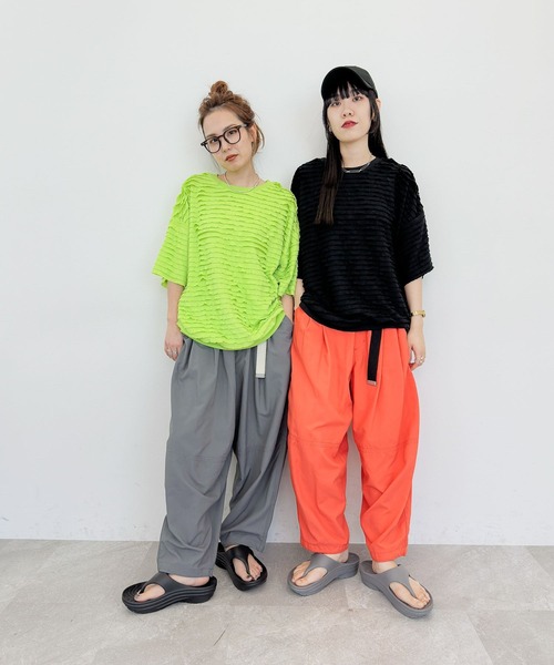 niko and...（ニコアンド）の「[MODE NORM CORE]フリフリルーズ半袖プルオーバー（Tシャツ/カットソー・レディース・ライトグリーン/ブラック/オフホワイト・MEDIUM/LARGE）」の8枚目の写真