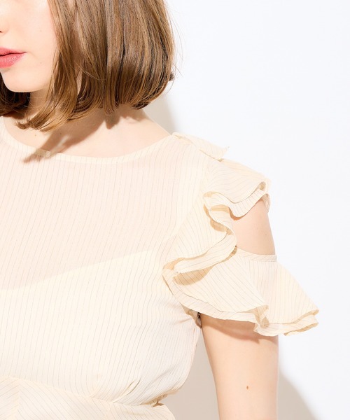 ME COUTURE(ミークチュール)の「ラメストライプカットアウトドレス(ワンピース・レディース・グリーン/アイボリー・0/1)」の20枚目の写真