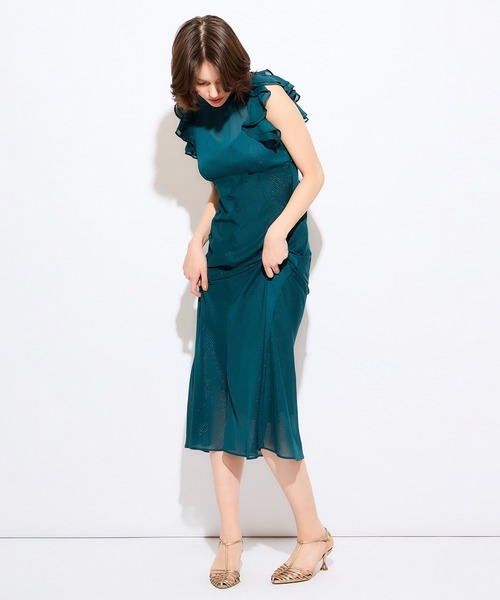 ME COUTURE(ミークチュール)の「ラメストライプカットアウトドレス(ワンピース・レディース・グリーン/アイボリー・0/1)」の12枚目の写真