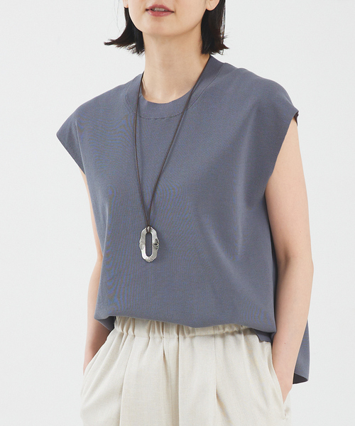 qualite（カリテ）の「【アンサンブル対応】コットンフレンチスリーブニット（ニット/セーター・レディース・オレンジ/チャコールグレー/グレイッシュブルー/オフホワイト・フリー）」の2枚目の写真