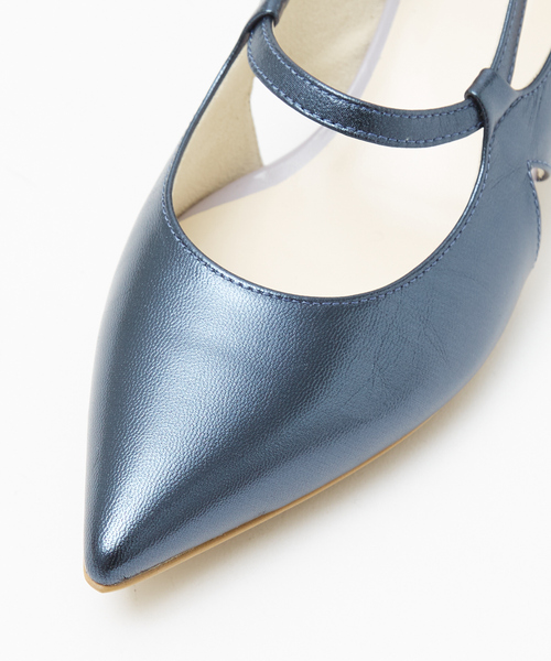 Au BANNISTER(オゥバニスター)の「ポインテッドラウンドストラップパンプス(パンプス・レディース・ネイビー/ブラック/アイボリー・35/36/37/38/39)」の6枚目の写真