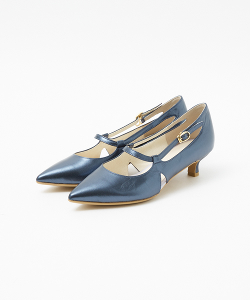 Au BANNISTER(オゥバニスター)の「ポインテッドラウンドストラップパンプス(パンプス・レディース・ネイビー/ブラック/アイボリー・35/36/37/38/39)」の8枚目の写真