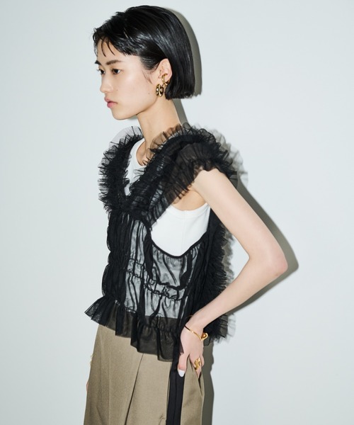 AIC.(エーアイシー)の「2WAYチュールフリルビスチェ(ベスト・レディース・グレー/ブラック・FREE)」の10枚目の写真