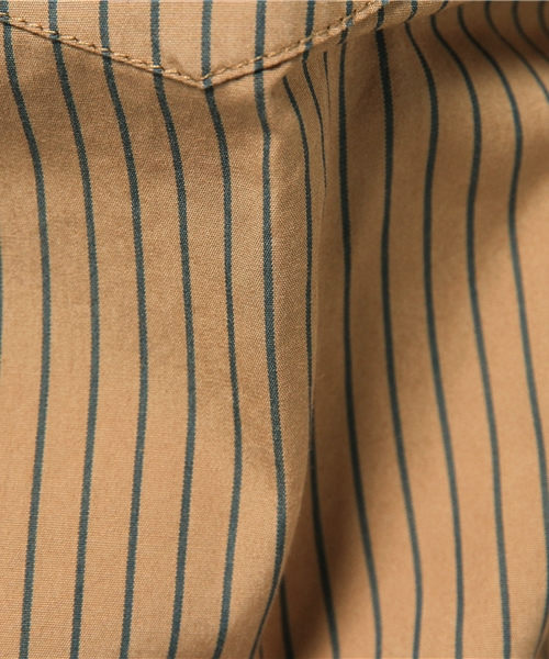 SEVENDAYS=SUNDAY（セブンデイズサンデイ）の「ストライプ製品染　長袖ボタンダウンシャツ（シャツ/ブラウス・メンズ・オフホワイト/ネイビー/ベージュ・SMALL/LARGE/MEDIUM）」の14枚目の写真