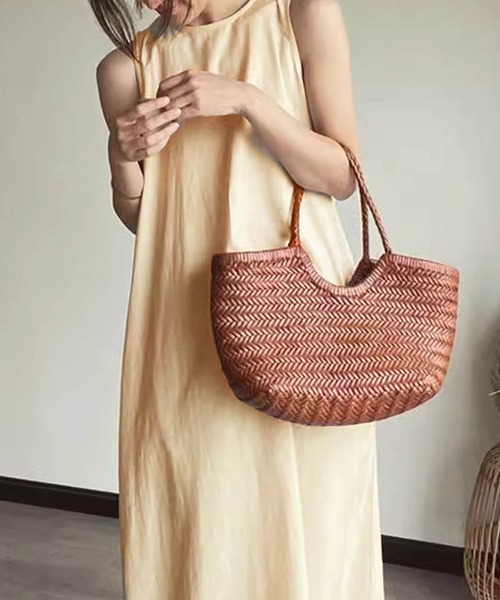 ノースリーブ 背中開き カジュアル ワンピース 再入荷中！ セール】【春夏新作】背中開きノースリーブワンピース