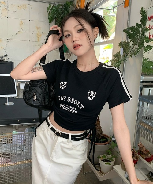 shopnikoniko(ショップニコニコ)の「ゲームTシャツ 半袖 ブロークコア Tシャツ ショート丈 袖ライン スポーツ ユニフォーム ゲームシャツ(Tシャツ/カットソー・レディース・ブラック/レッド・フリー)」の10枚目の写真