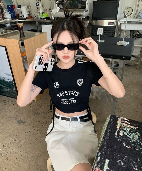 shopnikoniko(ショップニコニコ)の「ゲームTシャツ 半袖 ブロークコア Tシャツ ショート丈 袖ライン スポーツ ユニフォーム ゲームシャツ(Tシャツ/カットソー・レディース・ブラック/レッド・フリー)」の8枚目の写真