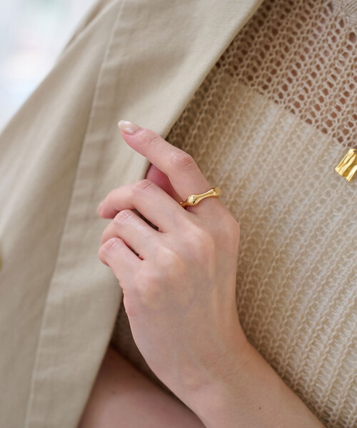 SLOBE IENA（スローブイエナ）の「SLOBE ニュアンスリング（リング・レディース・ゴールド・FREE）」の3枚目の写真