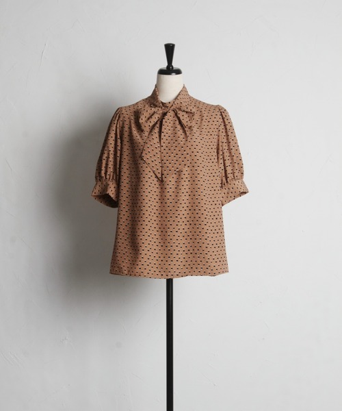 tocco closet(トッコ クローゼット)の「【ZOZO限定】スクエアドット2WAYボウタイブラウス(シャツ/ブラウス・レディース・ブラック/ブラウン/オフホワイト/グリーン・M)」の20枚目の写真